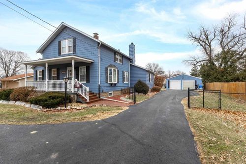 1806 41st St, Moline, IL, 61265-3450 | Card Image