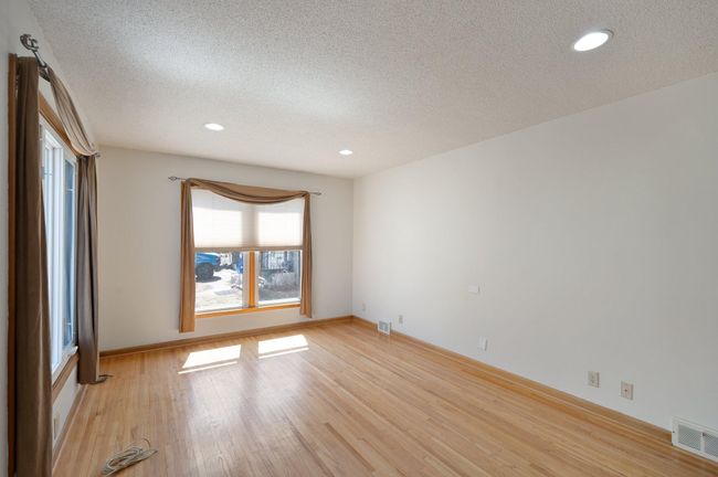 Hardwood floors on main | Image 6