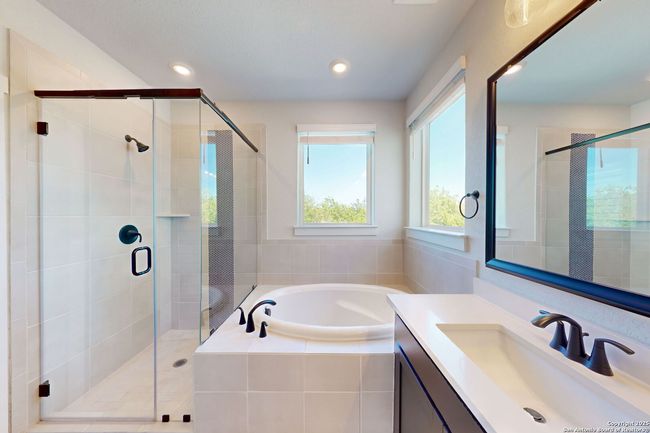UNIT-17 - 5843 Whitby Rd, House other with 3 bedrooms, 3 bathrooms and null parking in San Antonio TX | Image 20