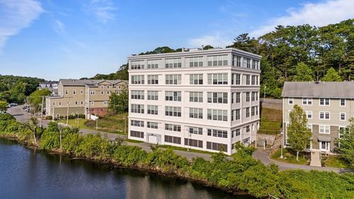 405-24 Cobblestone Ln, Gloucester, MA, 01930-3311 | Card Image