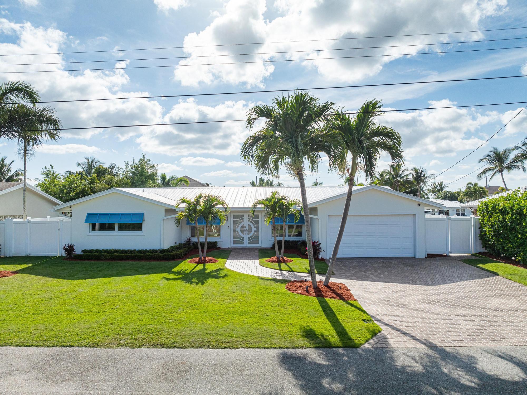Marlin Cir, Jupiter, FL 33458