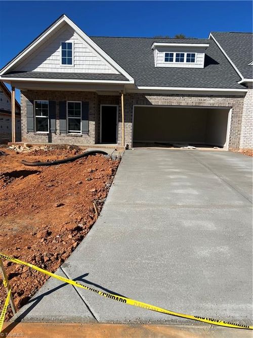 th6-4240 Quartersaw Ln, Clemmons, NC, 27012-0030 | Card Image