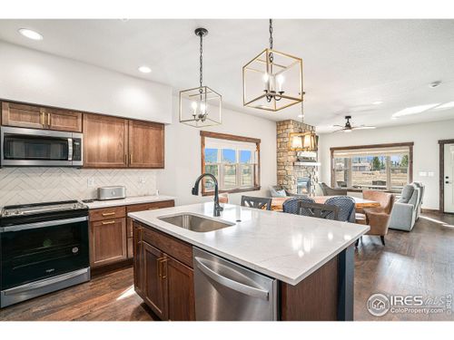 1709 Continental Peaks Cir, Estes Park, CO, 80517 | Card Image