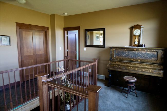 2575 Cascade Hound Creek Rd, House other with 3 bedrooms, 3 bathrooms and null parking in Cascade MT | Image 17