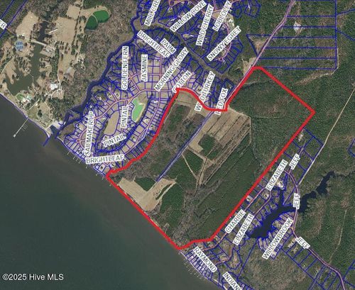 1501 W Burton Farm Dr, Arapahoe, NC, 28510 | Card Image