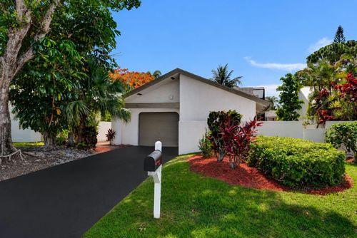 820-820 Nw 21st Way, Delray Beach, FL, 33445-2627 | Card Image