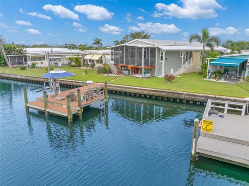 390-6825 Mount Orange Dr Ne, ST PETERSBURG, FL, 33702-6932 | Card Image