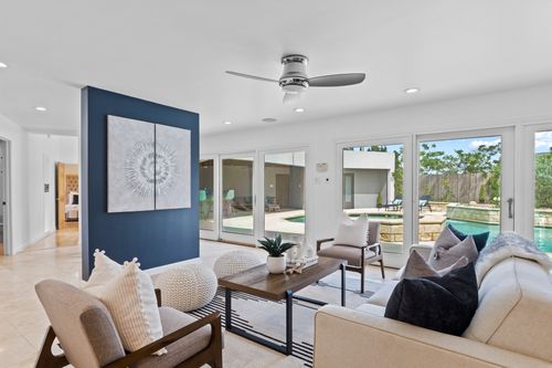 6947 Chinook Dr, Austin, TX, 78736-1804 | Card Image