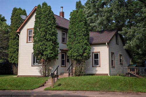 1015 Sheridan Road, Eau Claire, WI, 54703 | Card Image