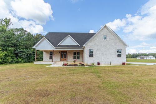 90 Columbus Ln, Adamsville, TN, 38310-2473 | Card Image