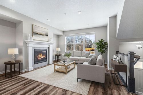 2189 Gateway Hill Rd N, North Saint Paul, MN, 55109-1776 | Card Image