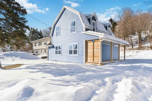 139 1st Ave, Digby, NS, B0V1A0 | Card Image