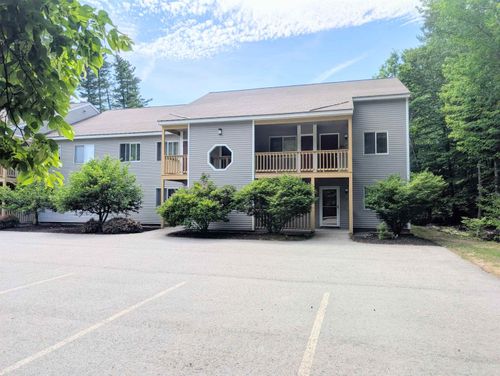 22 Northbrook Cir, North Conway, NH, 03860 | Card Image
