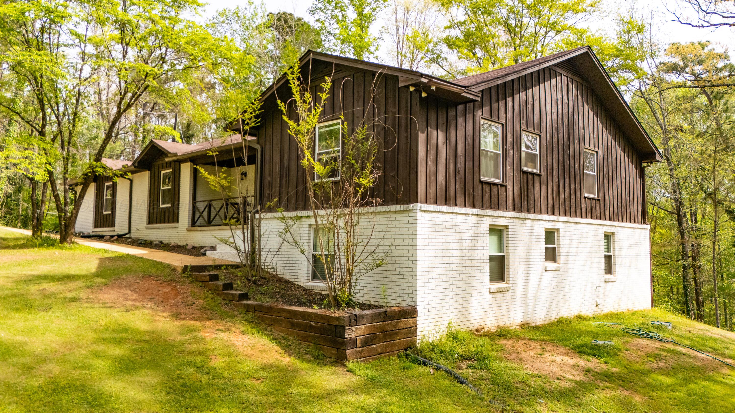 Residential in Winfield