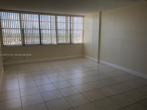 801-2025 Ne 164th St, North Miami Beach, FL, 33162-4154 | Card Image