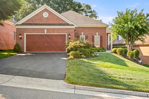 6551 Fairway Estates Dr, Roanoke, VA, 24018 | Card Image