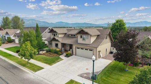 157 Vista Dr, Whitefish, MT, 59937-7832 | Card Image