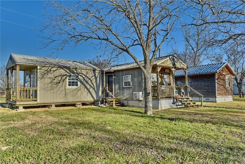 a-320 Gulf Ave, Caldwell, TX, 77836 | Card Image