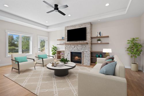 1019 2nd Ave Ne, Waverly, IA, 50677-2701 | Card Image