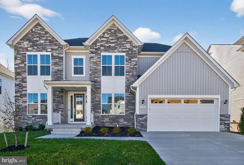 15917 Hyde Park Pl, BOWIE, MD, 20716-3580 | Card Image