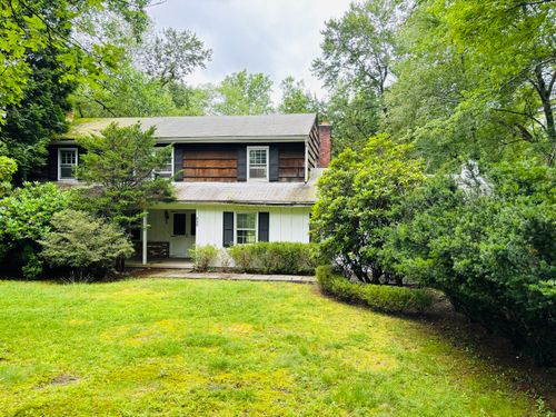 232 Mill Road, Stamford, CT, 06903 | Card Image