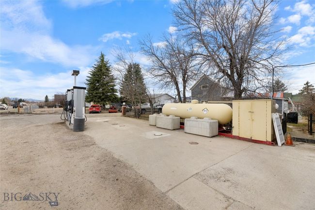 301 1 St Ave N, Home with 0 bedrooms, 0 bathrooms and null parking in Clyde Park MT | Image 16