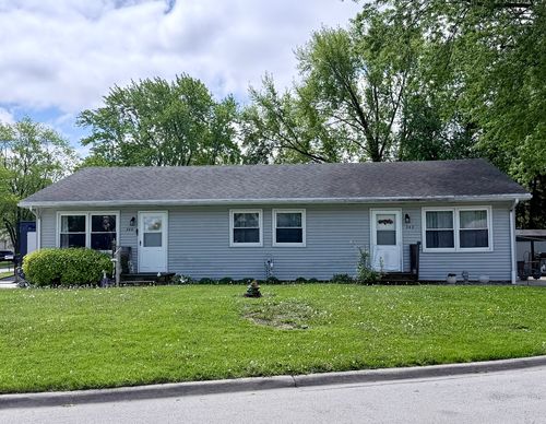 340 Nally Dr, Bourbonnais, IL, 60914-1830 | Card Image