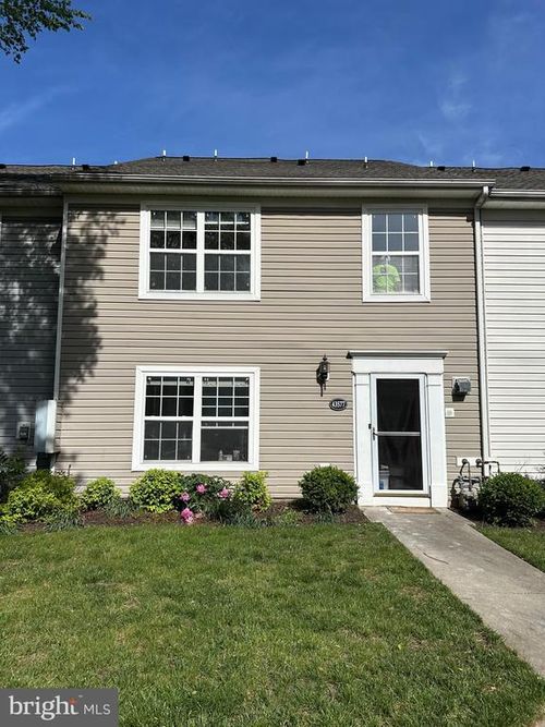 43577 Patching Pond Sq, ASHBURN, VA, 20147-6725 | Card Image