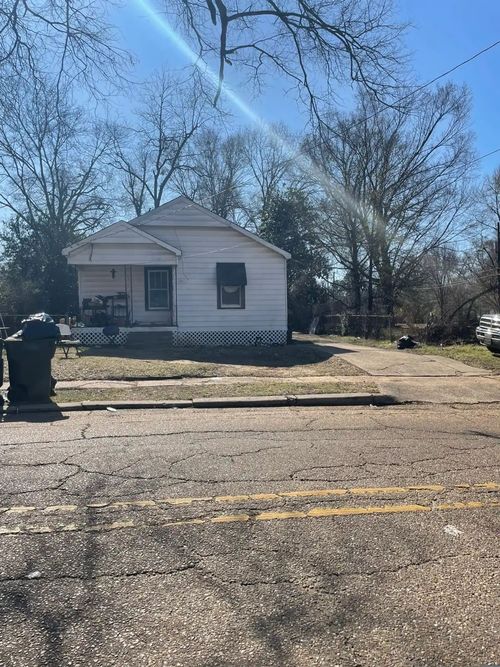 2551 Claiborne Ave, Shreveport, LA, 71103-4305 | Card Image