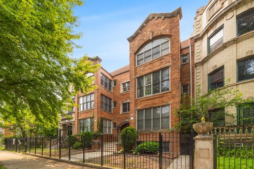 2-4326 S King Dr, Chicago, IL, 60653-2737 | Card Image
