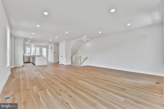 1605 Fellowship Sq, Townhouse with 3 bedrooms, 3 bathrooms and null parking in RESTON VA | Image 6