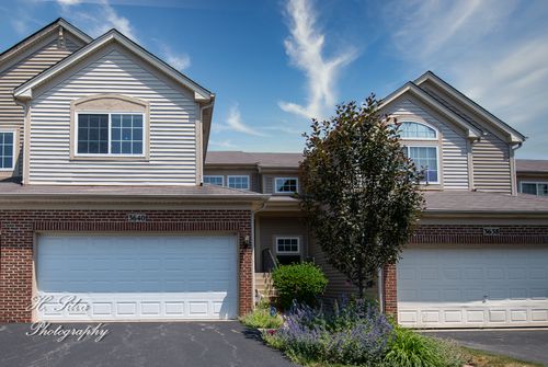 3640-3640 Roanoke Ave, Carpentersville, IL, 60110-3612 | Card Image