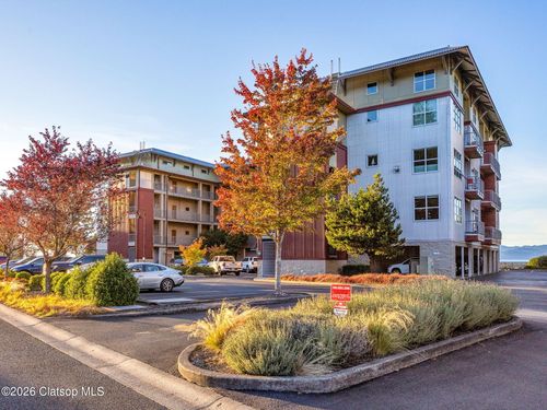 unit-210-3930 Abbey Ln, Astoria, OR, 97103-2238 | Card Image