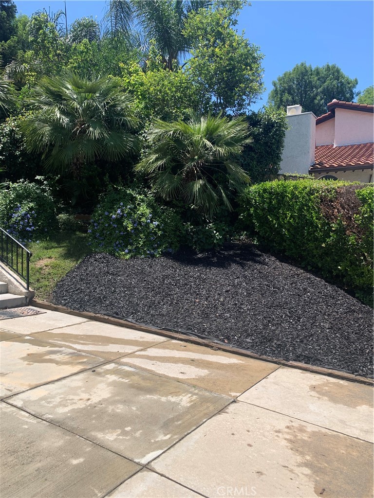 Residential Lease in Woodland Hills 3