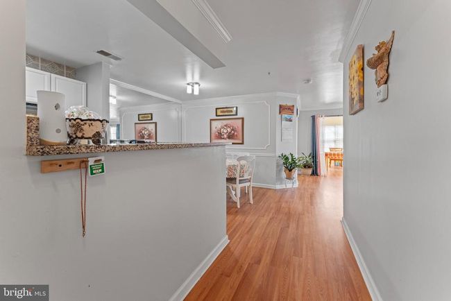 APT-204 - 8099 Lacy Dr, Condo with 2 bedrooms, 2 bathrooms and null parking in MANASSAS VA | Image 4