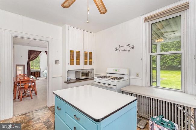 104 Miller Ln, Home with 3 bedrooms, 2 bathrooms and null parking in HARRISBURG PA | Image 11