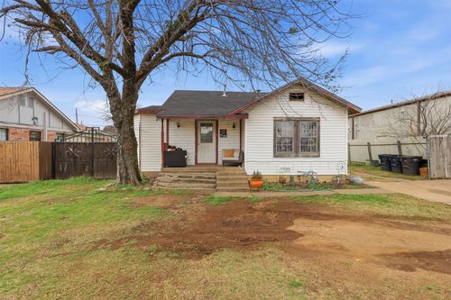 2333 N Chandler Dr E, Fort Worth, TX, 76111-2908 | Card Image