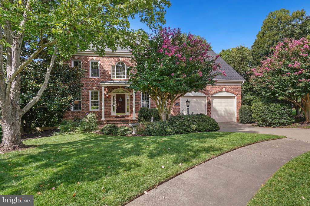 Swan Creek Ct, Sterling, VA 20165