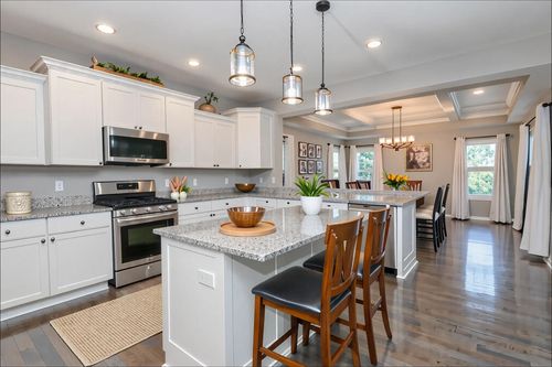 1229872 Southampton Ct, Waukesha, WI, 53188-9357 | Card Image