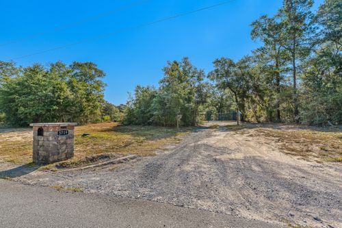 5719 J V Woolley Rd, Crestview, FL, 32539-6503 | Card Image
