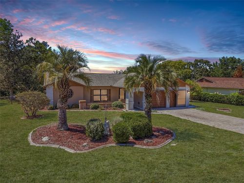8081 Pagoda Drive, SPRING HILL, FL, 34606 | Card Image