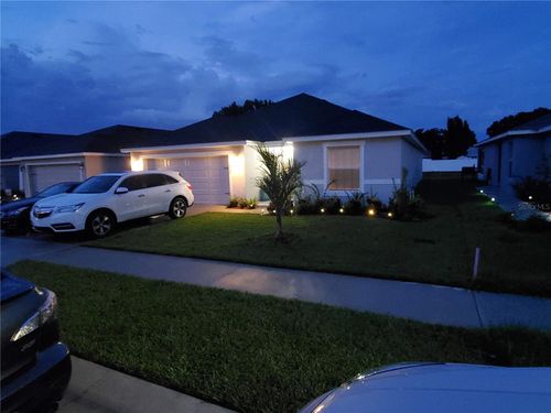 425 St Georges Cir, EAGLE LAKE, FL, 33839-5204 | Card Image