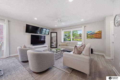 12-920 Carriage Way, Lincoln, NE, 68510-4421 | Card Image