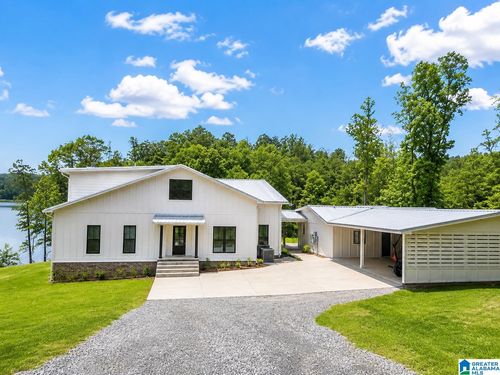 863 County Road 481, Clanton, AL, 35046-3320 | Card Image