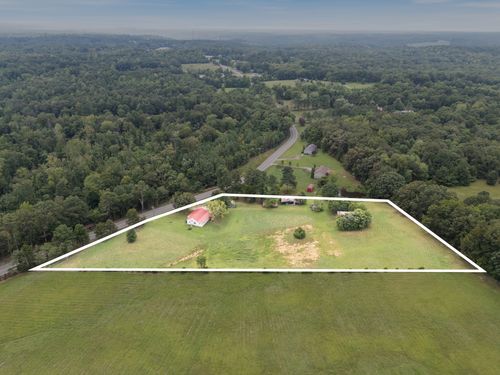2720 Highway 48 S, Dickson, TN, 37055-4116 | Card Image