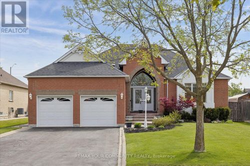 8 Jacob Way, Stouffville, ON, L4A1L1 | Card Image