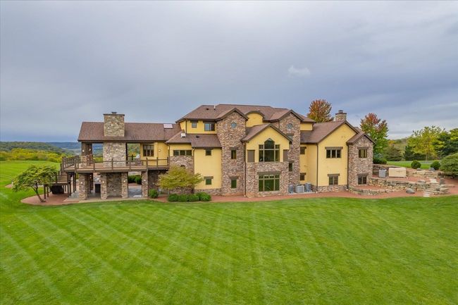 S10970 Butternut Rd, House other with 6 bedrooms, 6 bathrooms and null parking in SPRING GREEN WI | Image 6