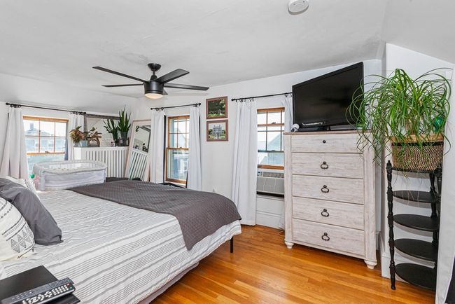 1079 Shirley St, House other with 4 bedrooms, 2 bathrooms and null parking in Winthrop MA | Image 16
