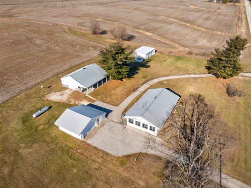 1730 Ne 80th St, Pleasant Hill, IA, 50327-9431 | Card Image