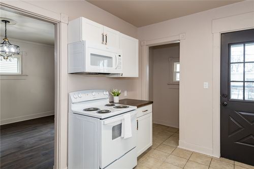 835 Lorain Ave, Dayton, OH, 45410-2426 | Card Image